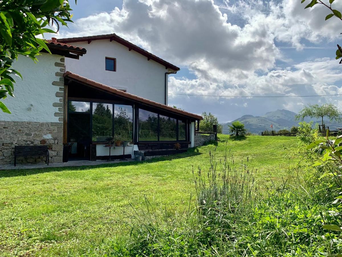 Bidegurutzeta Landetxea Casa de hóspedes Urnieta Exterior foto